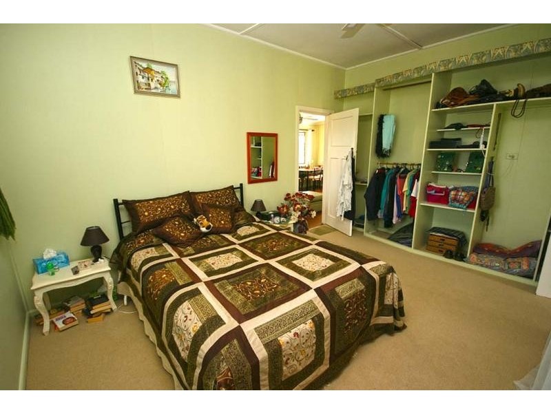 6 Stuart Street, Lawrence NSW 2460