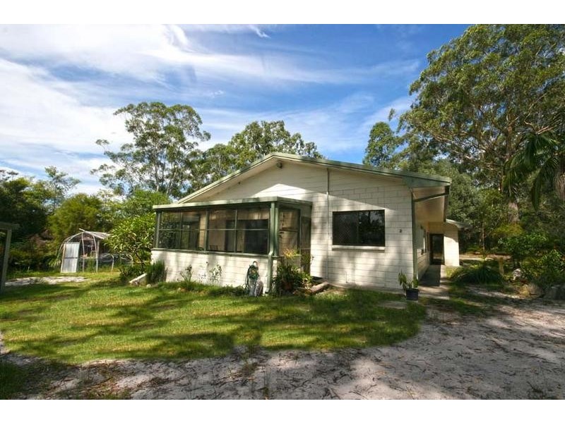 1027 Brooms Head Road, Taloumbi NSW 2463
