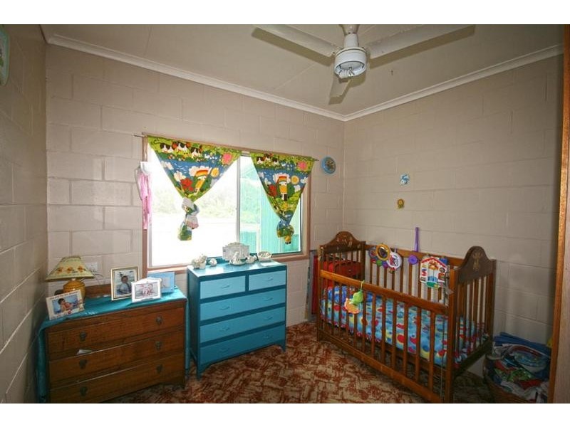 17 Pointsettia Crescent, Brooms Head NSW 2463