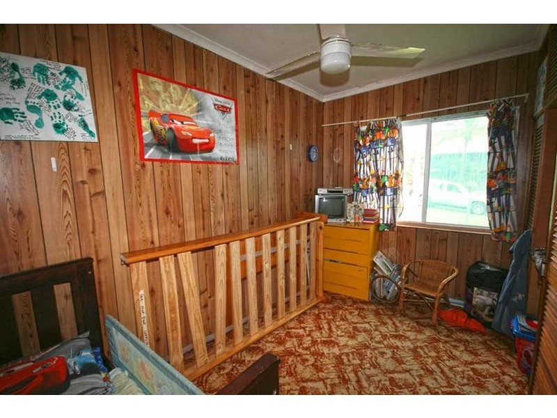 17 Pointsettia Crescent, Brooms Head NSW 2463