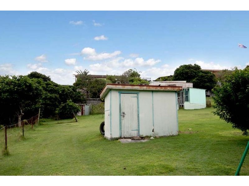 17 Pointsettia Crescent, Brooms Head NSW 2463