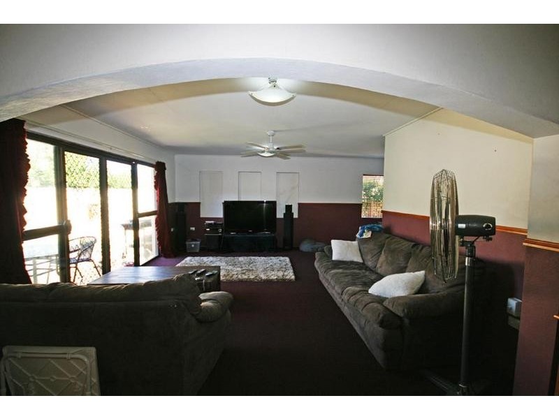 6 Cypress Street, Townsend NSW 2463