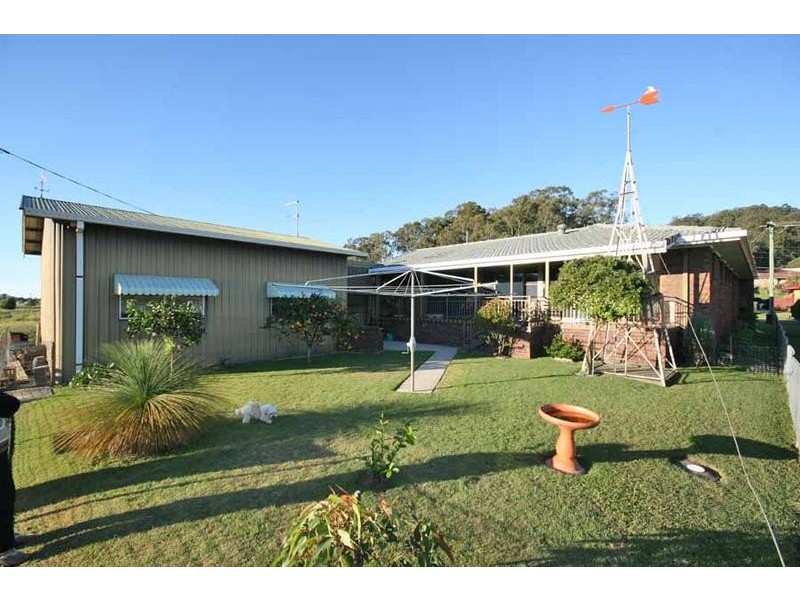 9 Iona Close, Maclean NSW 2463