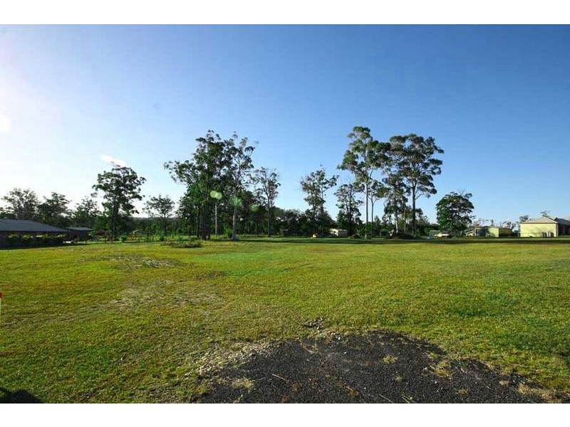 24 King Parrot Parade, Gulmarrad NSW 2463