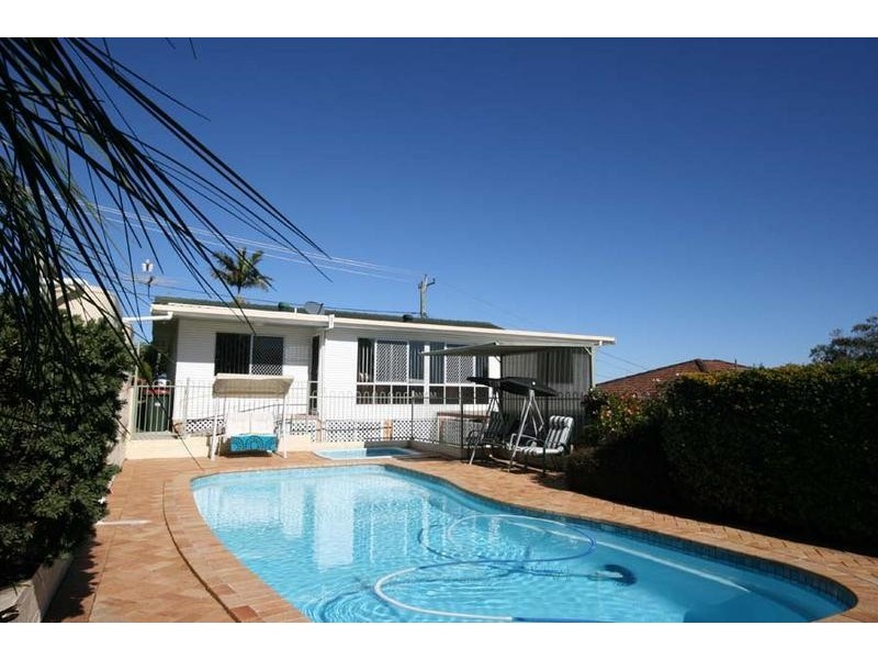 41 Taloumbi Street, Maclean NSW 2463