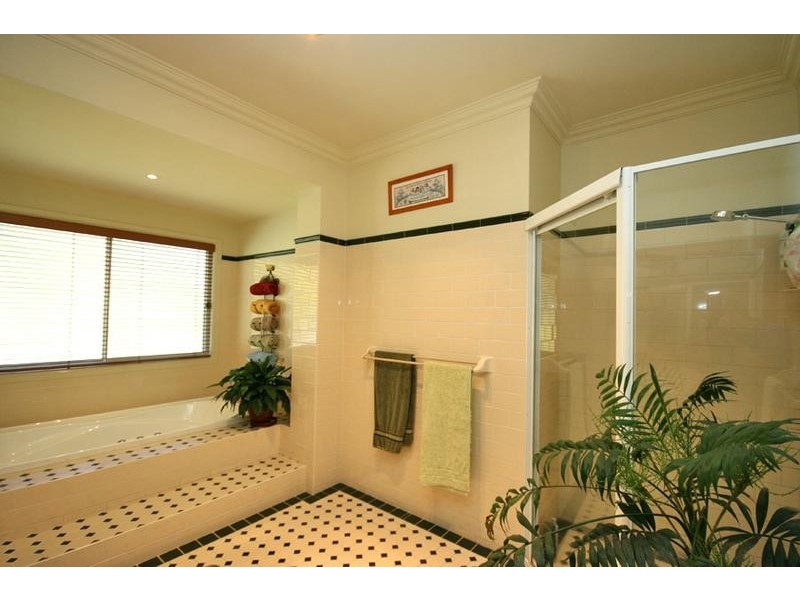 86 Fairway Drive, Maclean NSW 2463