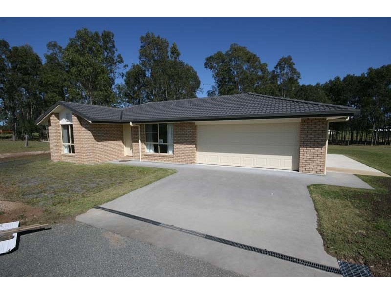 13 Red Cedar Close, Lawrence NSW 2460