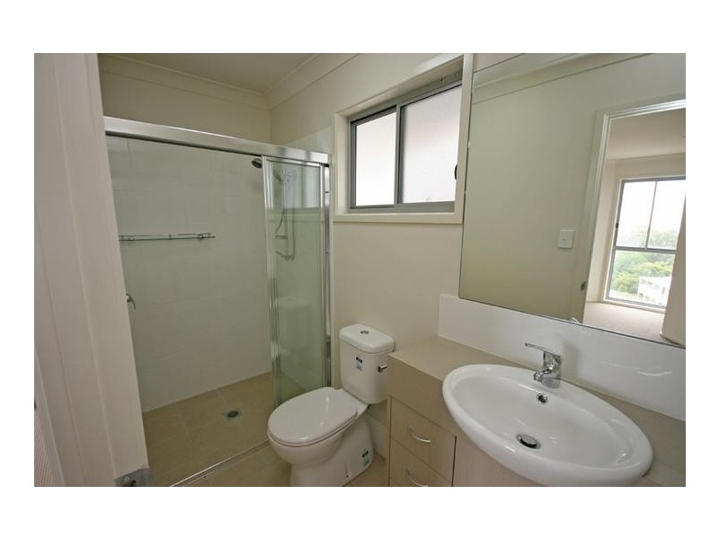 2/10 A The Glen, Maclean NSW 2463