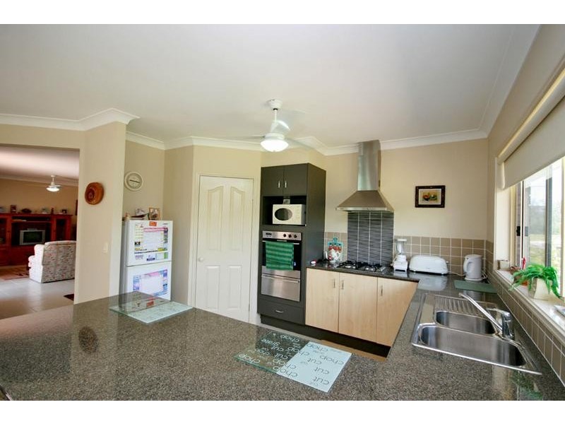 12 Parklands Drive, Gulmarrad NSW 2463