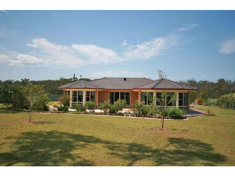 12 Parklands Drive, Gulmarrad NSW 2463