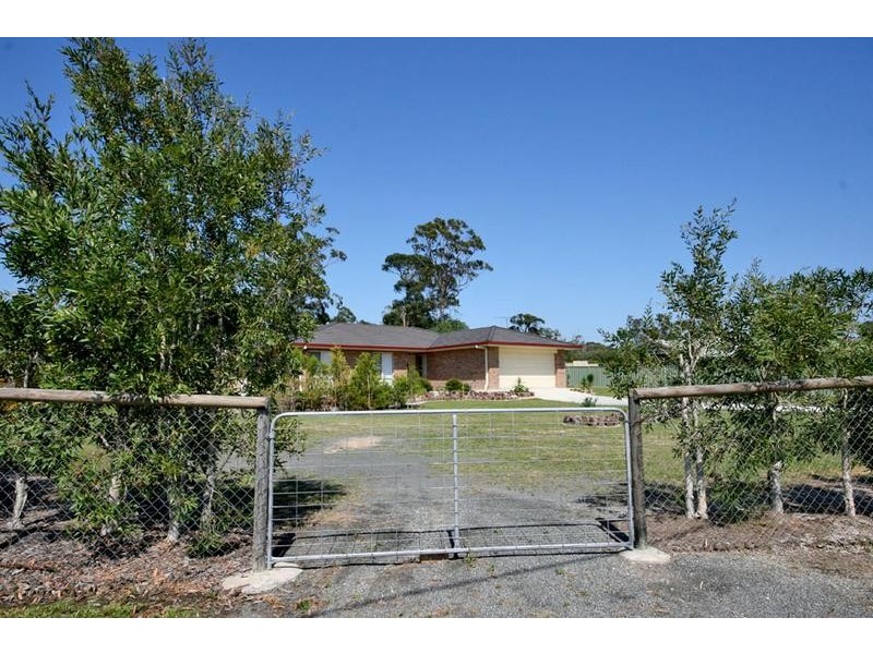12 Parklands Drive, Gulmarrad NSW 2463