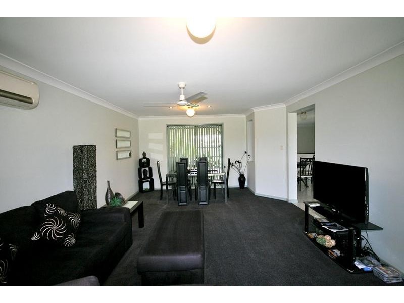 8 Kelly Crescent, Townsend NSW 2463