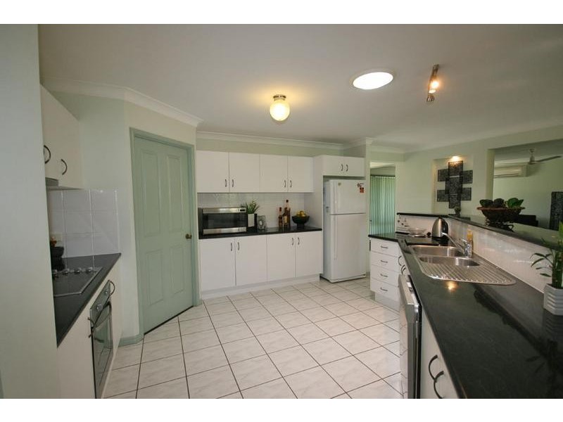 8 Kelly Crescent, Townsend NSW 2463