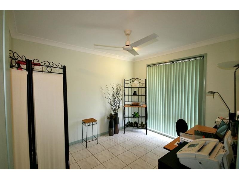 8 Kelly Crescent, Townsend NSW 2463