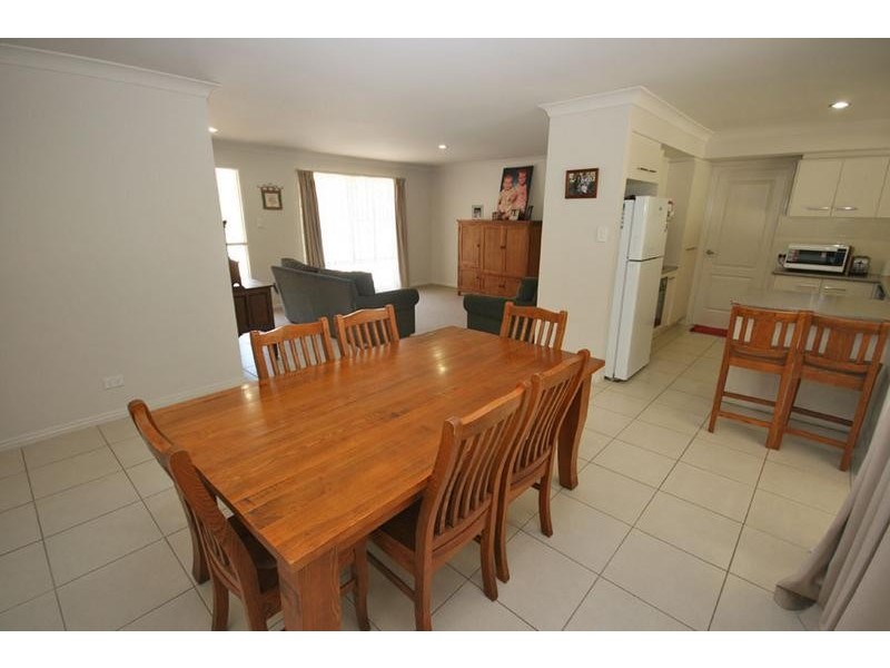 16 Robin Place, Gulmarrad NSW 2463