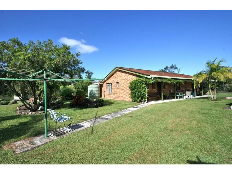 600 Brooms Head Rd, Gulmarrad NSW 2463