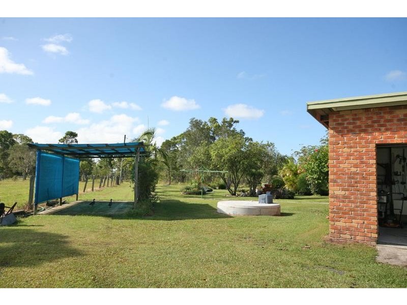 600 Brooms Head Rd, Gulmarrad NSW 2463