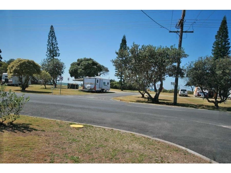 52 Ocean Road, Brooms Head NSW 2463