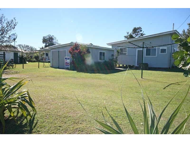 29 Ocean Road, Brooms Head NSW 2463