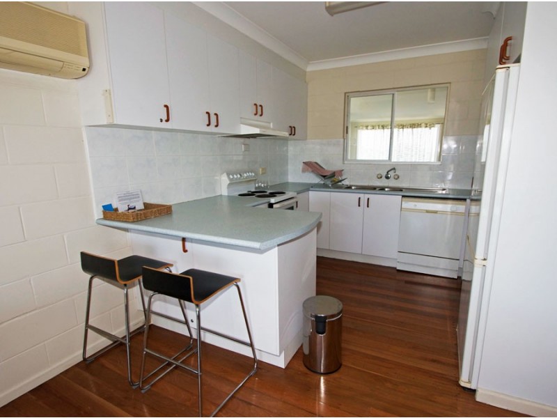 34 Honeysuckle Street, Brooms Head NSW 2463