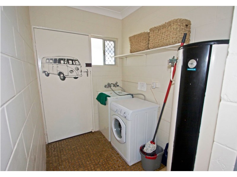 34 Honeysuckle Street, Brooms Head NSW 2463