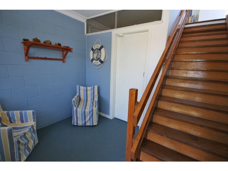15 Honeysuckle Street, Brooms Head NSW 2463