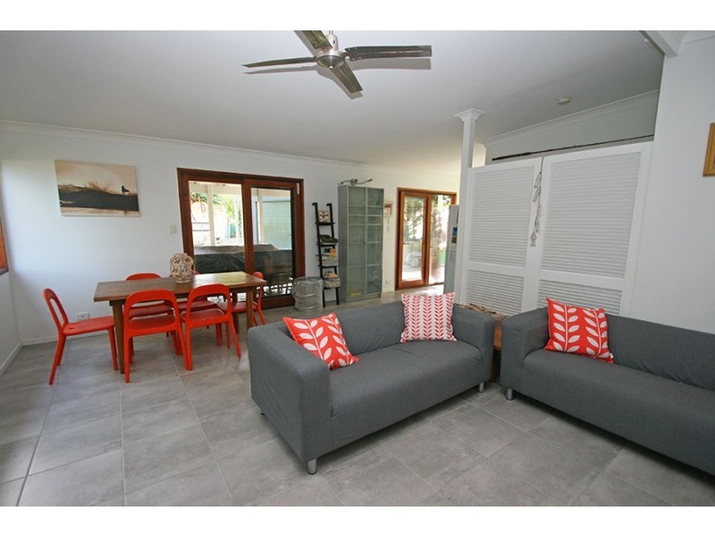 3 Honeysuckle Street, Brooms Head NSW 2463