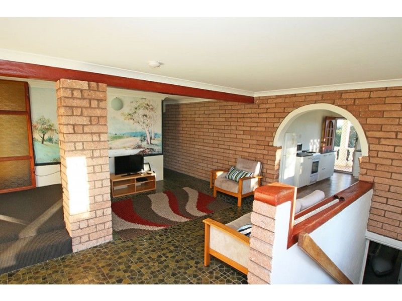 37 Ocean Road, Brooms Head NSW 2463