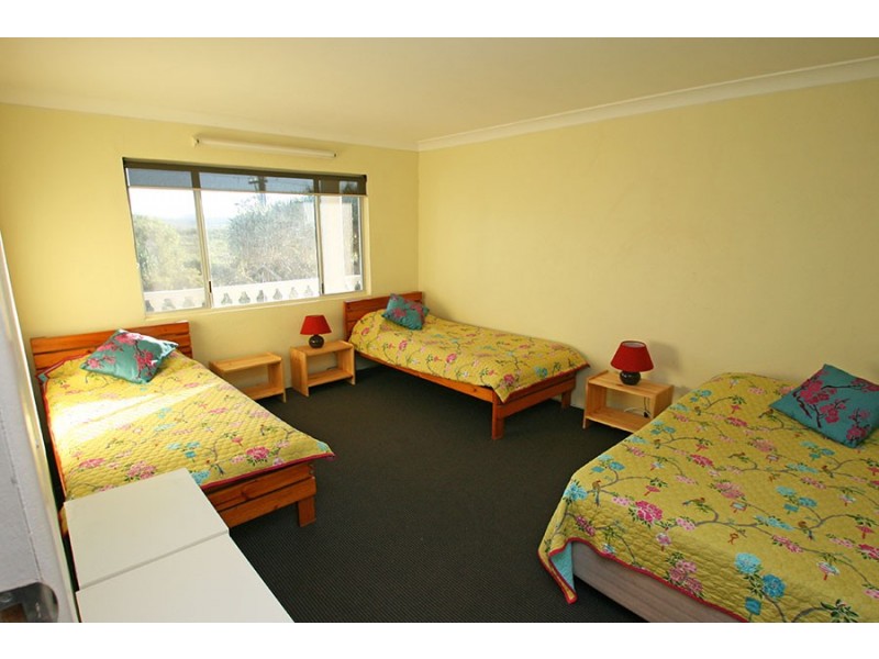 37 Ocean Road, Brooms Head NSW 2463