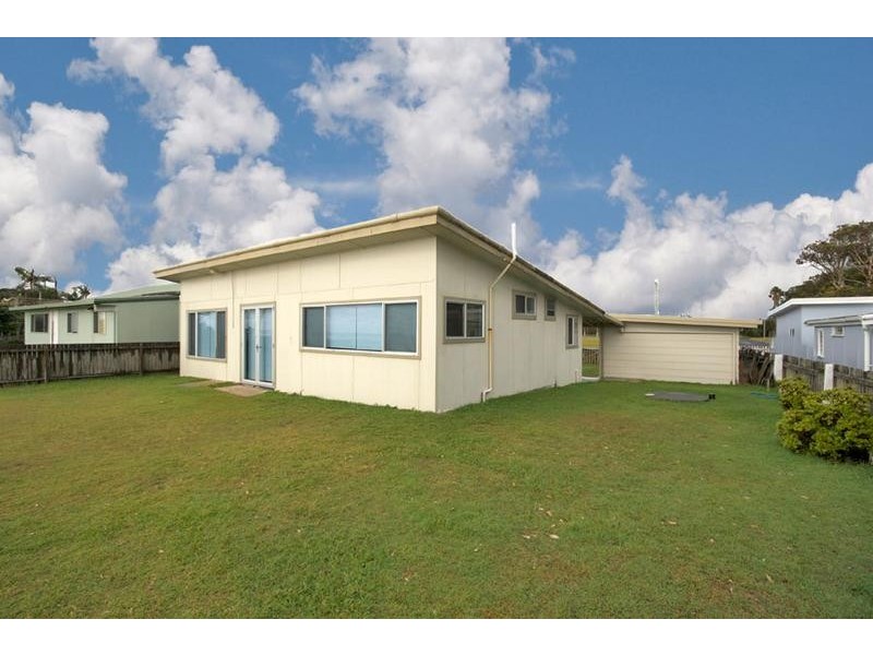 25 Ocean Road, Brooms Head NSW 2463