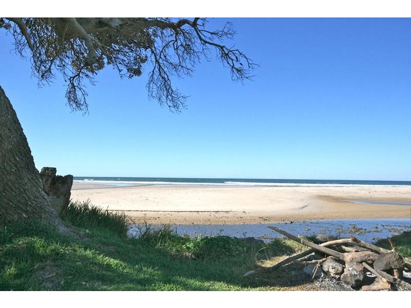 25 Ocean Road, Brooms Head NSW 2463