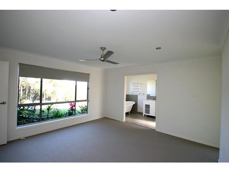 12 Highland Ridge, Maclean NSW 2463