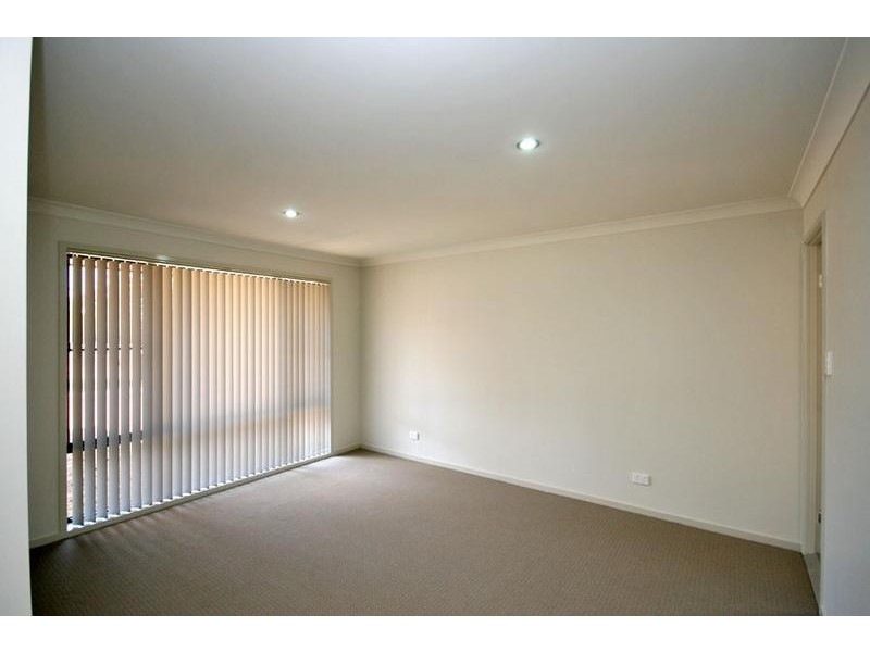 8 Dianella Drive, Gulmarrad NSW 2463