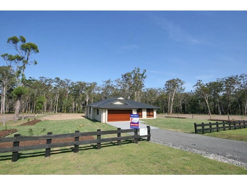 8 Dianella Drive, Gulmarrad NSW 2463