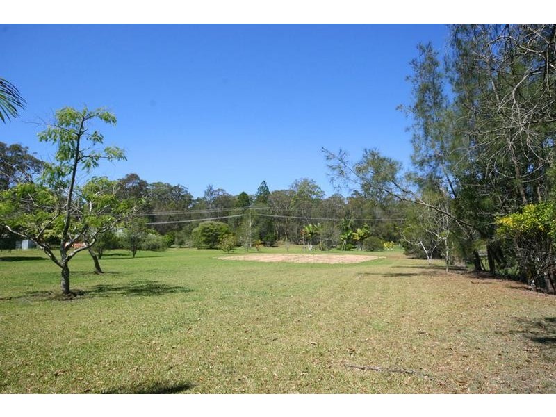 304 Brooms Head Road, Gulmarrad NSW 2463