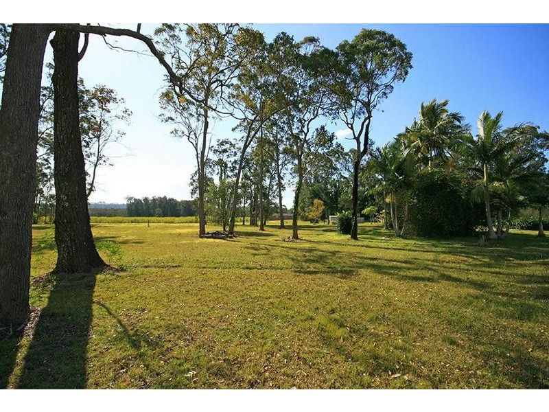 304 Brooms Head Road, Gulmarrad NSW 2463