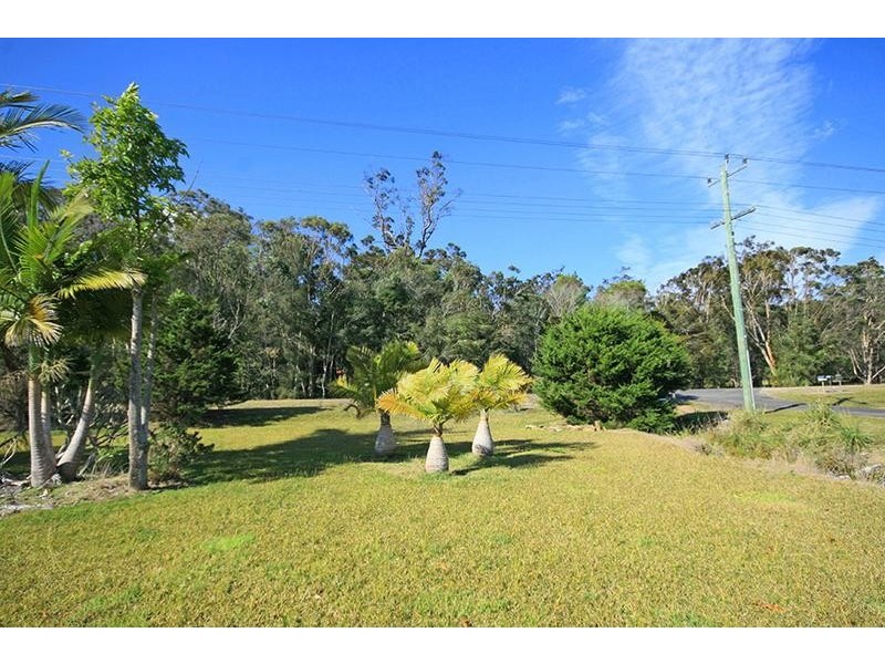 304 Brooms Head Road, Gulmarrad NSW 2463