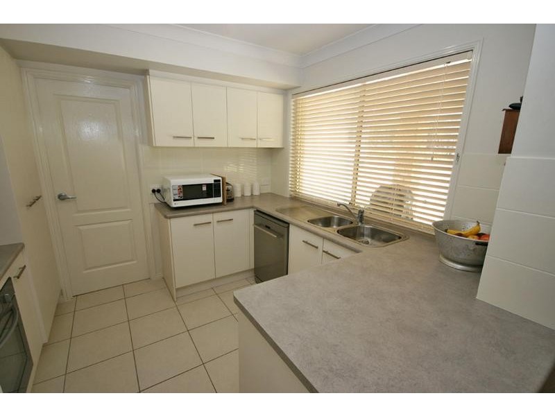 16 Robin Place, Gulmarrad NSW 2463