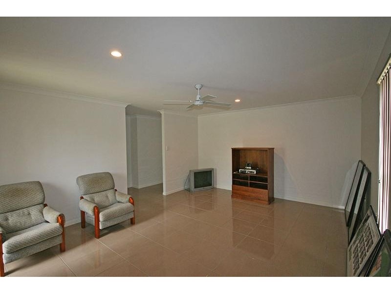10 Parklands Drive, Gulmarrad NSW 2463