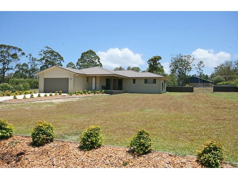 10 Parklands Drive, Gulmarrad NSW 2463