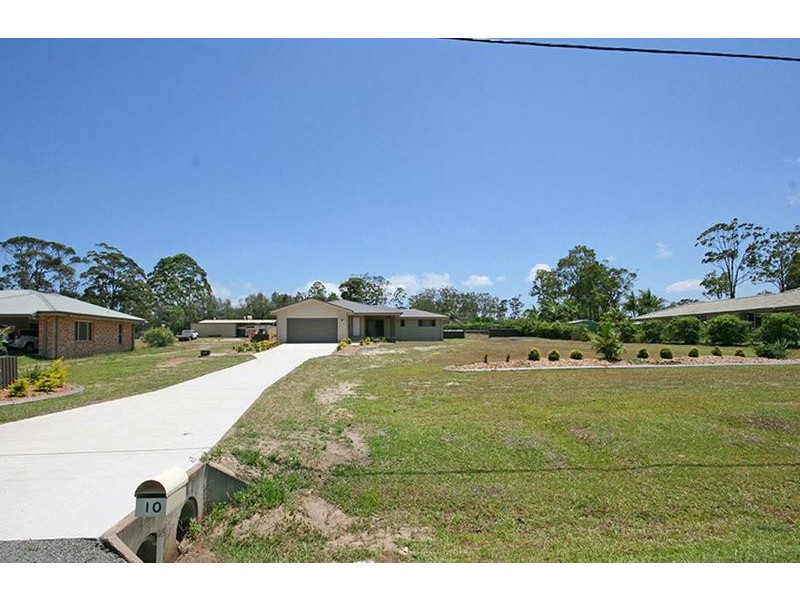 10 Parklands Drive, Gulmarrad NSW 2463