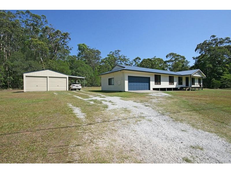 11 Gumhill Drive, Woombah NSW 2469