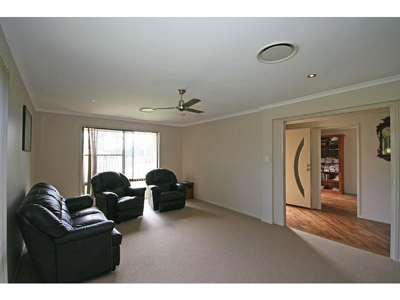7 Cockatiel Crescent, Gulmarrad NSW 2463