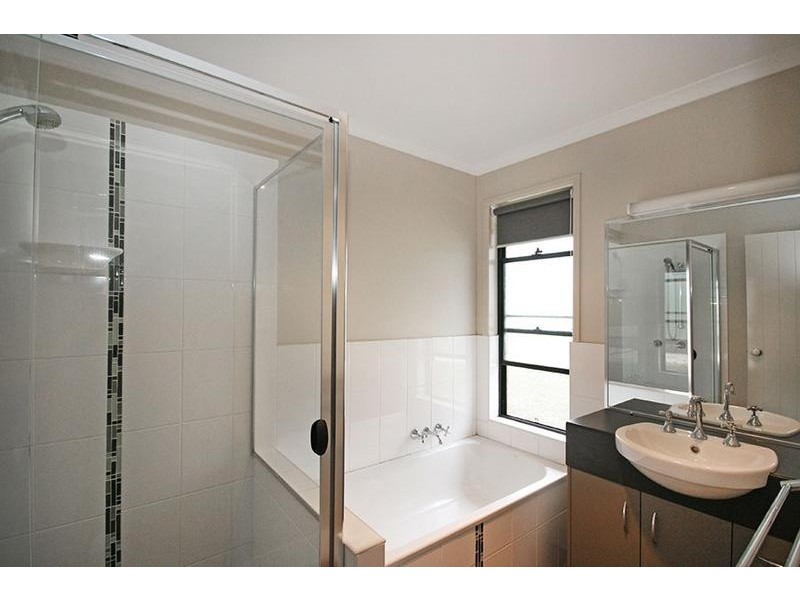 7 Cockatiel Crescent, Gulmarrad NSW 2463