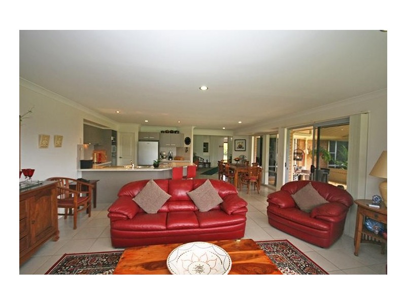 10 McKenzie Drive, Gulmarrad NSW 2463