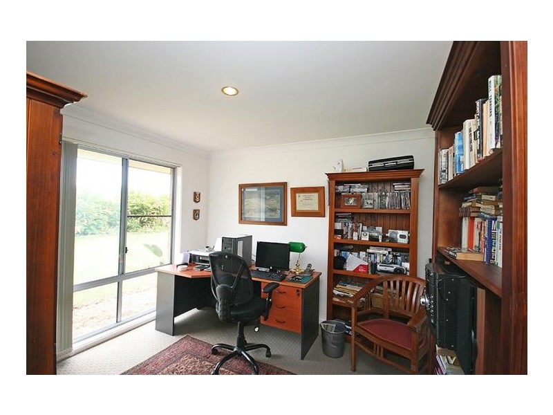 10 McKenzie Drive, Gulmarrad NSW 2463