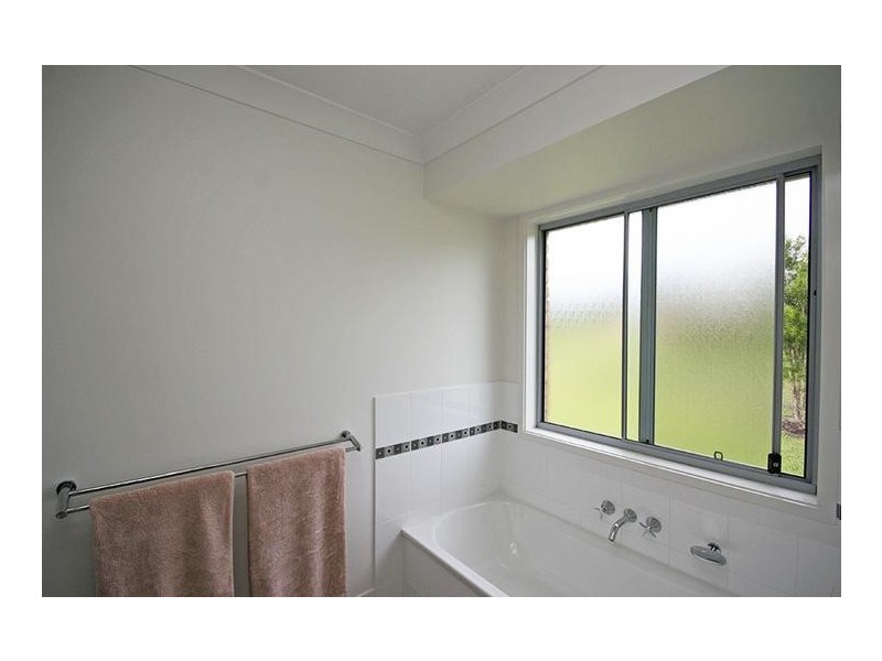 10 McKenzie Drive, Gulmarrad NSW 2463