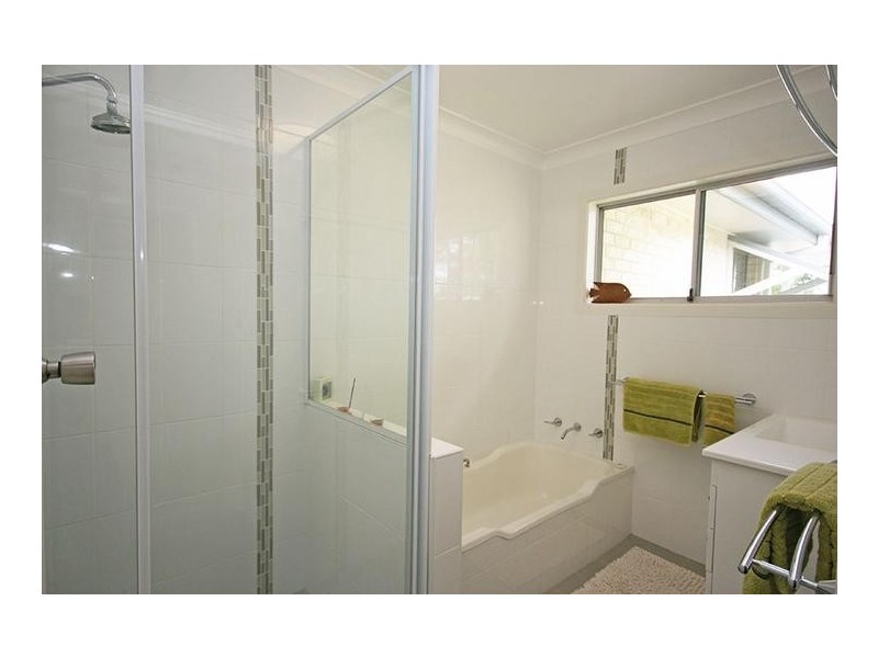 52 Clarence Street, Brushgrove NSW 2460