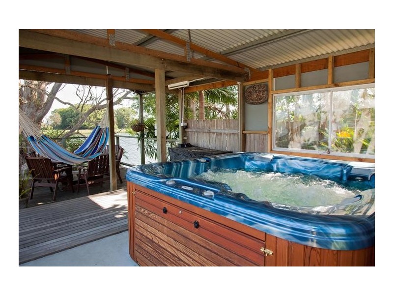 52 Clarence Street, Brushgrove NSW 2460