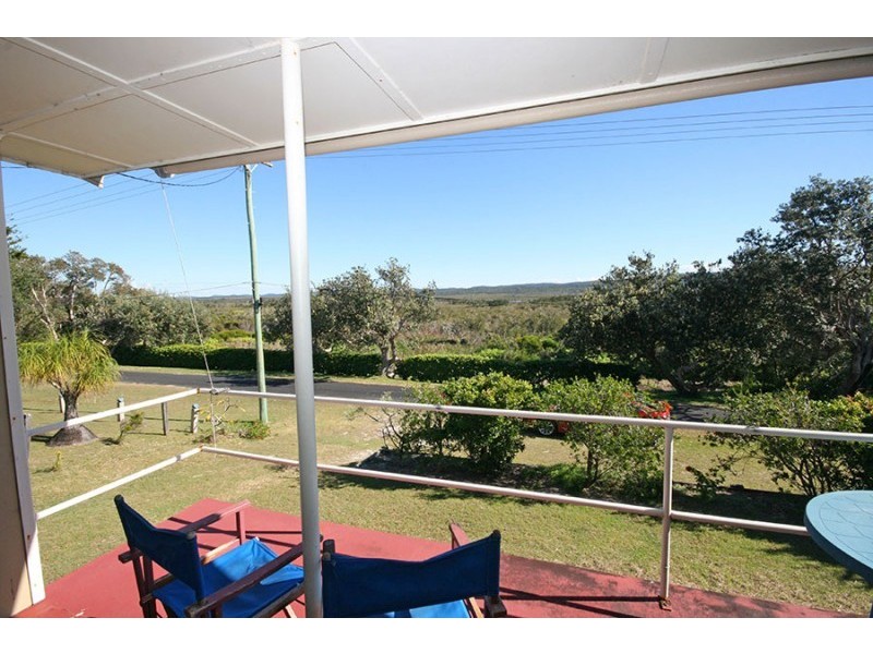 9 Hibiscus Avenue, Brooms Head NSW 2463